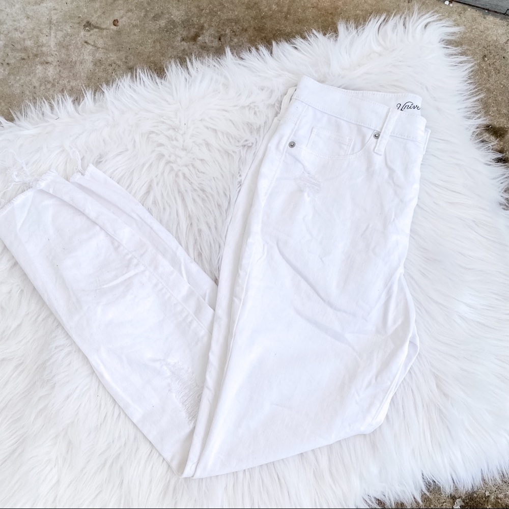 Universal Thread White Distressed High Waisted Je… - image 1